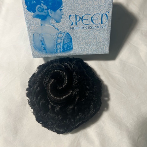 Hair accessories - Picture 7 of 8